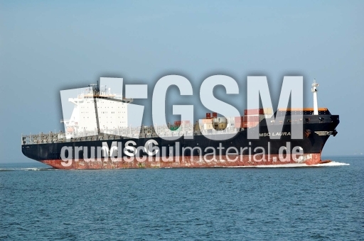Containerschiff_18.jpg
